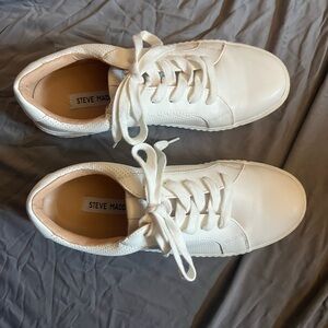 Steve Madden Cream Lace-Up Sneakers